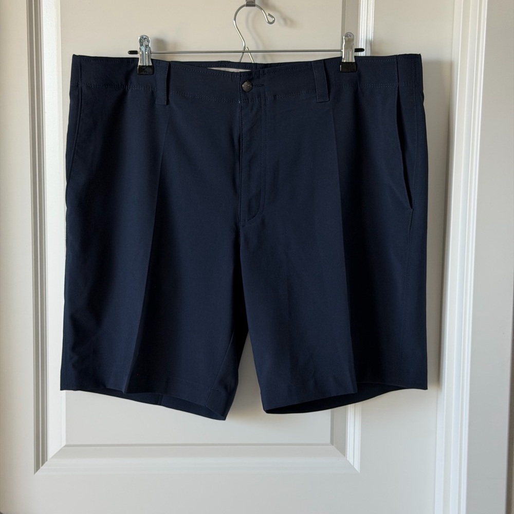 Callaway Men's Golf Navy Performance Stretch Shorts-38